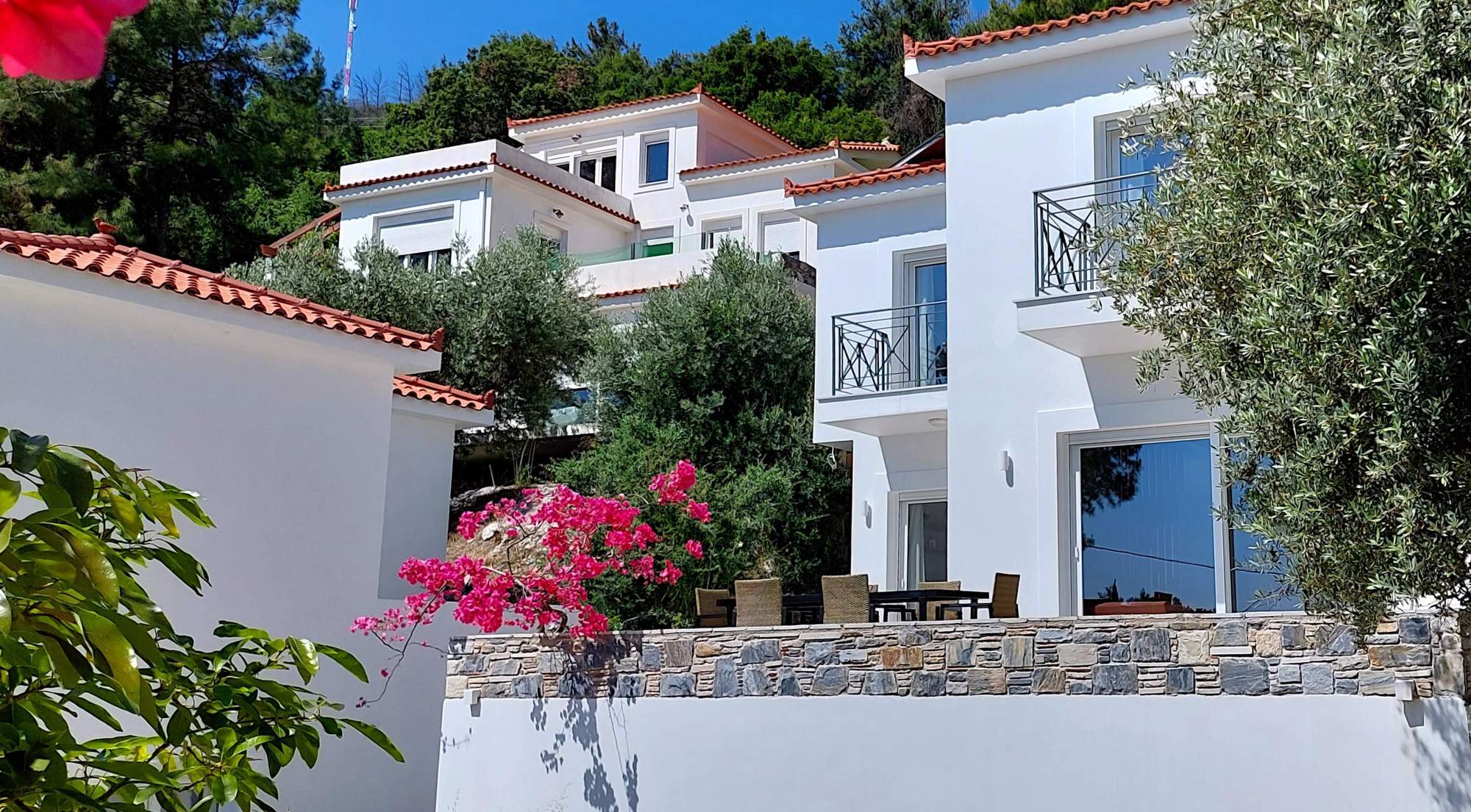 Les Maisonettes View 3